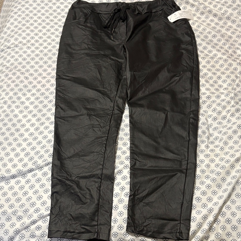 Black Straight Leg Women's Pants